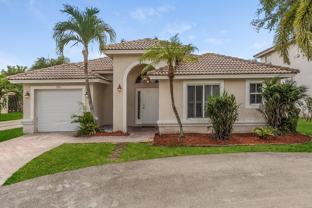 1910 Capeside Cir - Photo 1 of 1