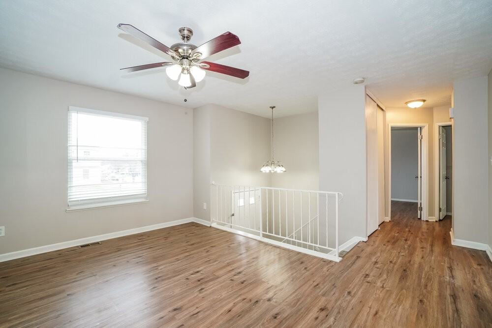 4475 Charlotte Rd - Photo 5 of 17