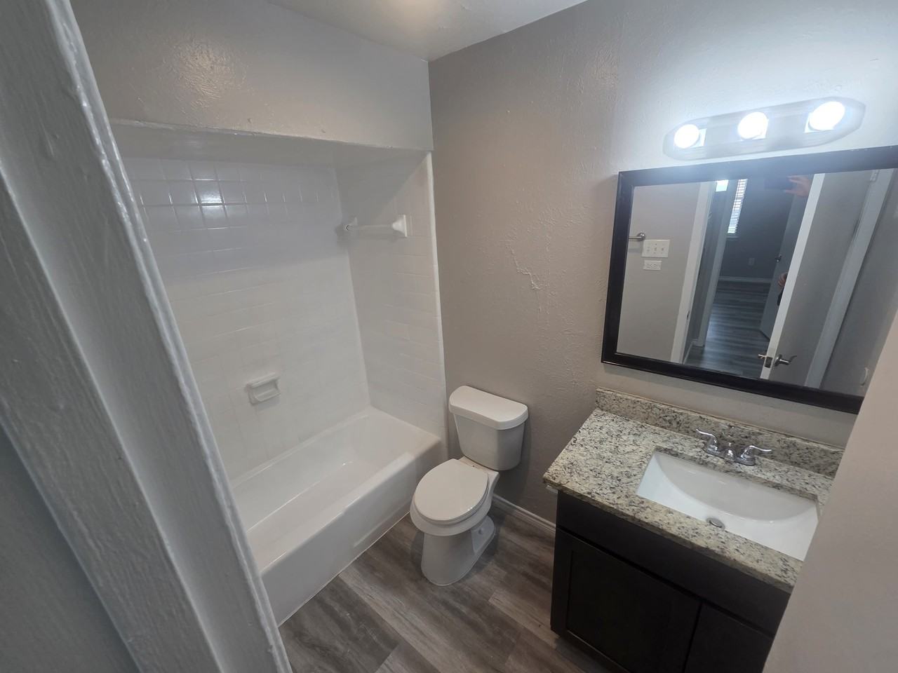 417 W Tarrant Rd #1 - Photo 5 of 9