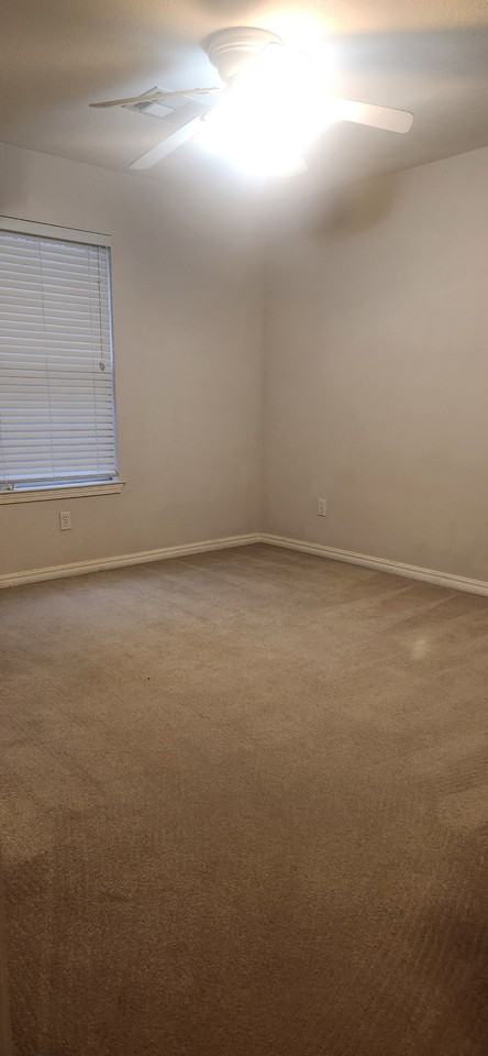 2111 E Cinnamon Way #2111 - Photo 7 of 13