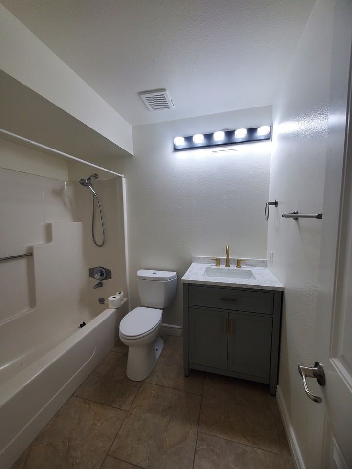 2725 S Azalea Dr #NA - Photo 2 of 19