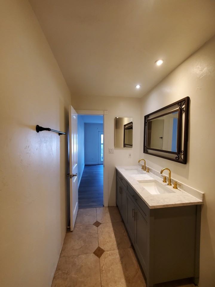 2725 S Azalea Dr #NA - Photo 7 of 19