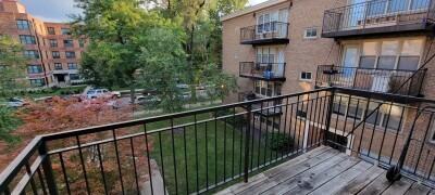 2536 W Fitch Ave #1 - Photo 2 of 11