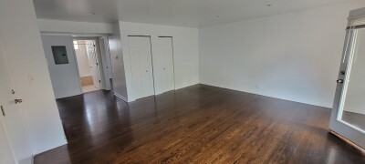 2536 W Fitch Ave #1 - Photo 3 of 11