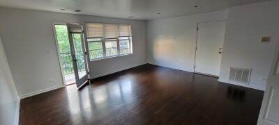 2536 W Fitch Ave #1 - Photo 4 of 11