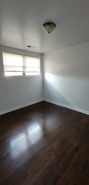 2536 W Fitch Ave #1 - Photo 6 of 11