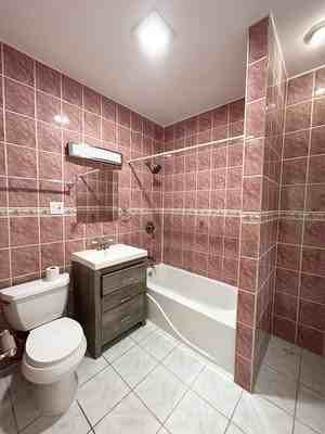 4127 N Mozart St #2 - Photo 4 of 12