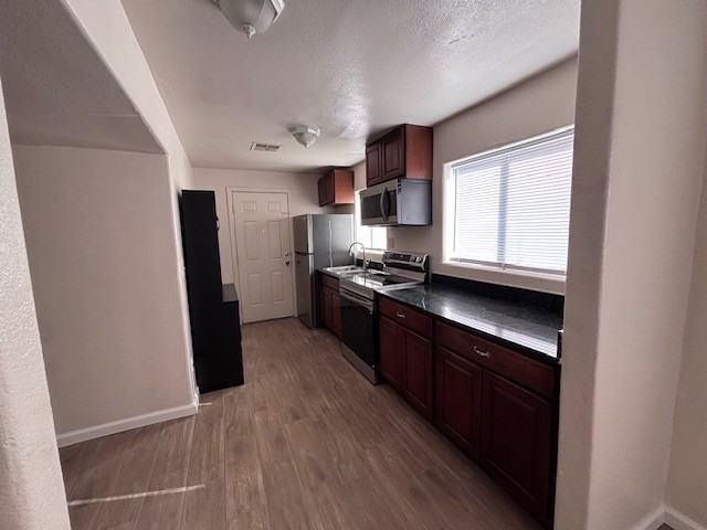 1547 W Taylor St #4 - Photo 5 of 12