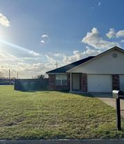 501 Manhattan Dr #A - Photo 1 of 1