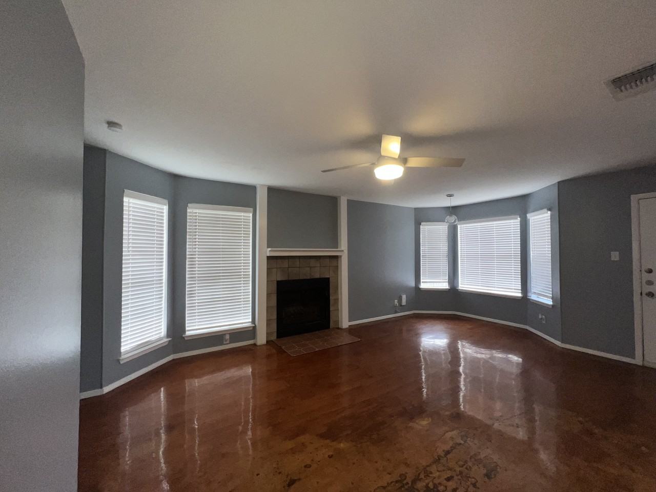 2008 Kenneth Ave #A - Photo 3 of 27