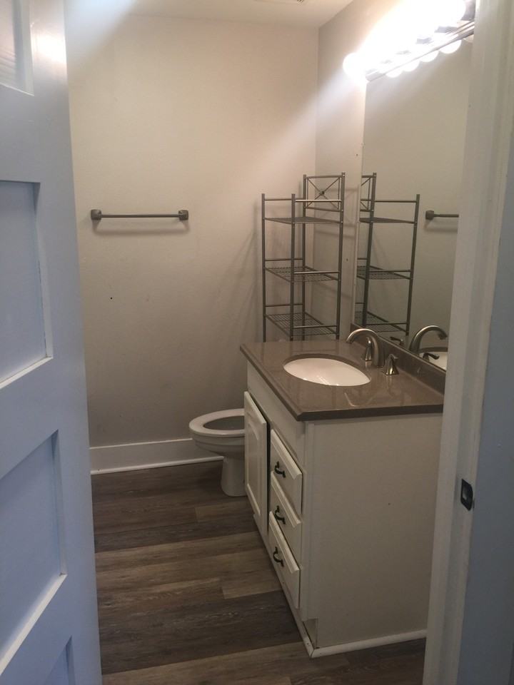 799 Ne Acc Rd #NA - Photo 6 of 8