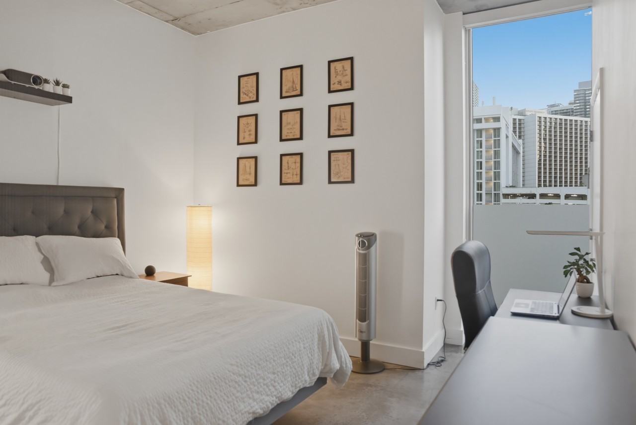 151 Se 1st St #NA - Photo 7 of 41