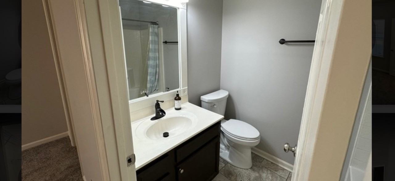 1149 Parliament Way #NA - Photo 6 of 20