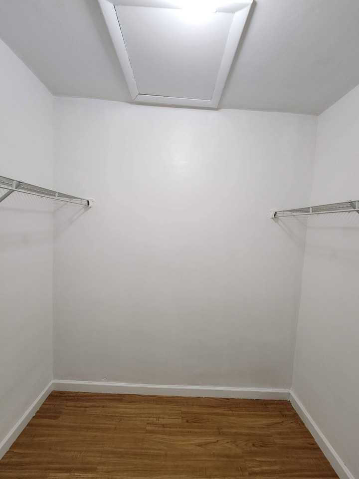 20380 Nw 7th Ave #205 - Photo 7 of 18