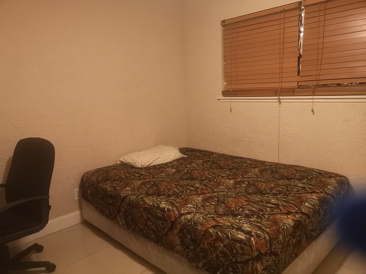 1011 Elsberry Ave #NA - Photo 6 of 9