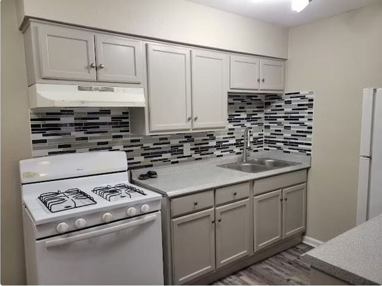 808 at South Center: Quiet community close to great amenities! - Photo 2 of 39