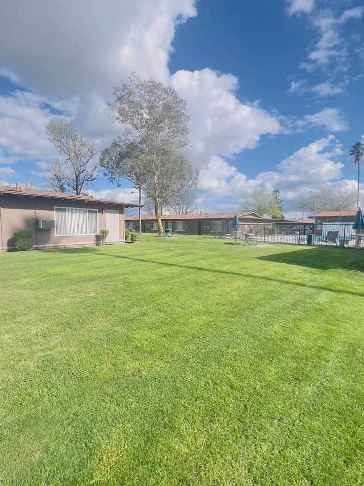 2601 Fremont St #40 - Photo 5 of 17