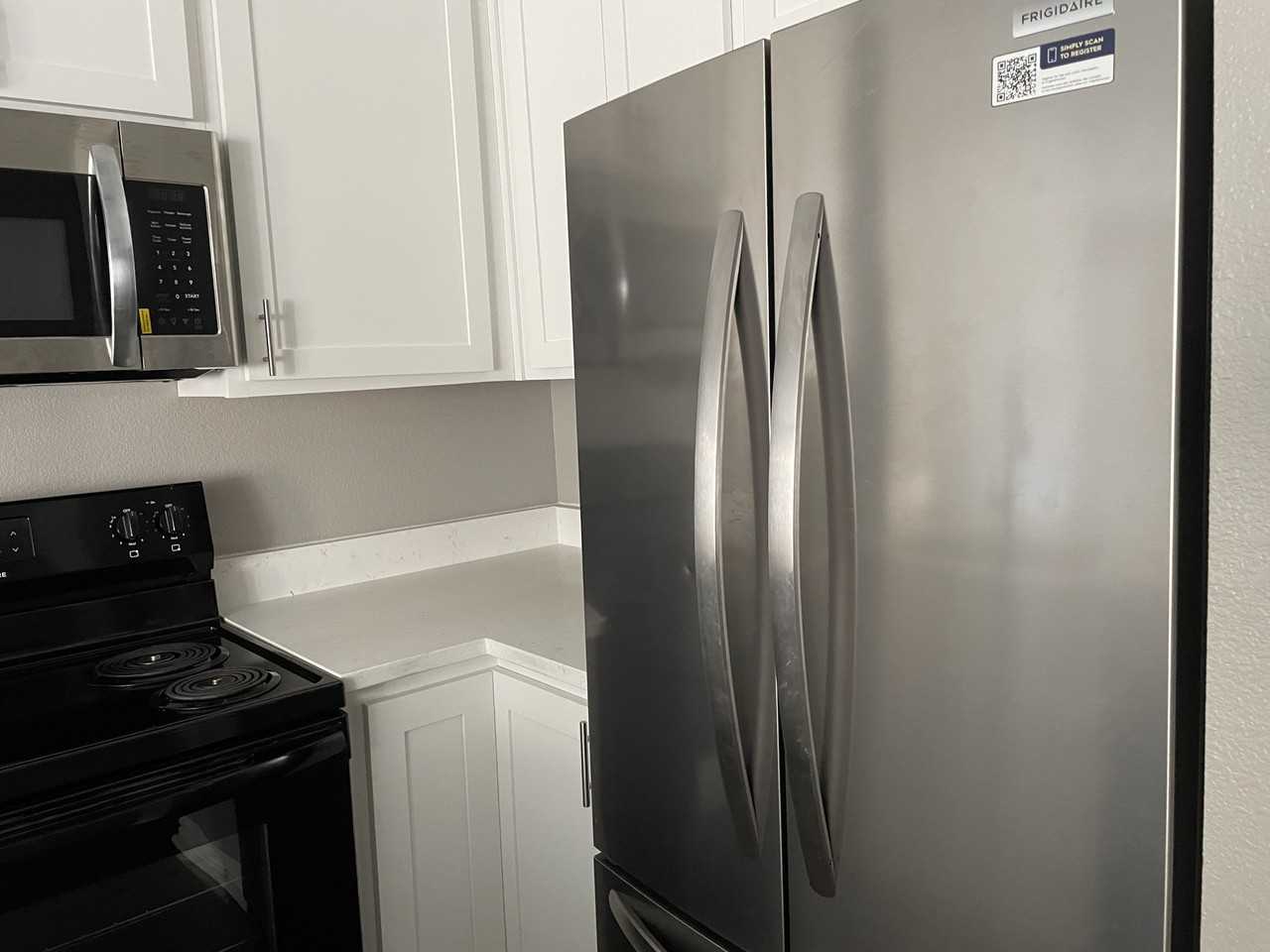 9803 Walnut St #B101 - Photo 4 of 7