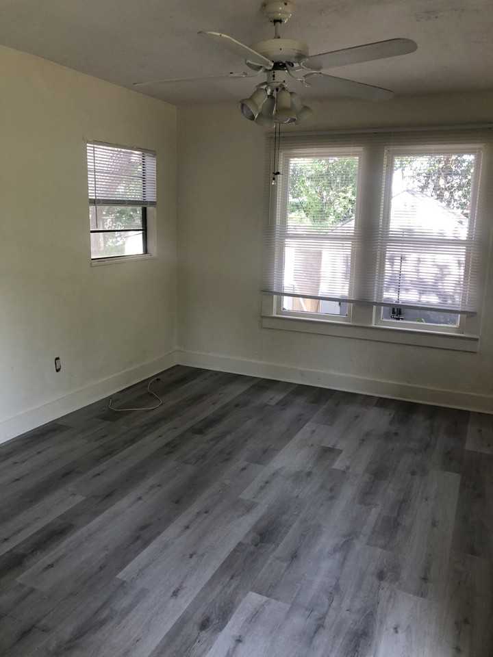 14343 Walsingham Rd #B - Photo 3 of 6