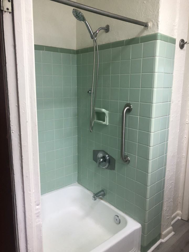 14343 Walsingham Rd #B - Photo 6 of 6