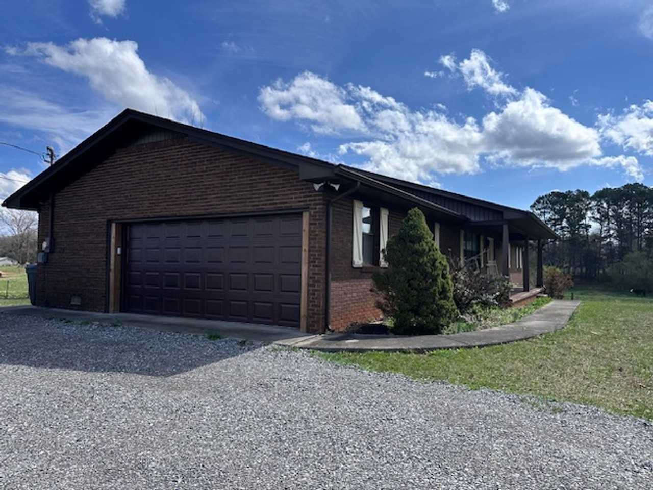 2717 New Blockhouse Rd - Photo 3 of 50