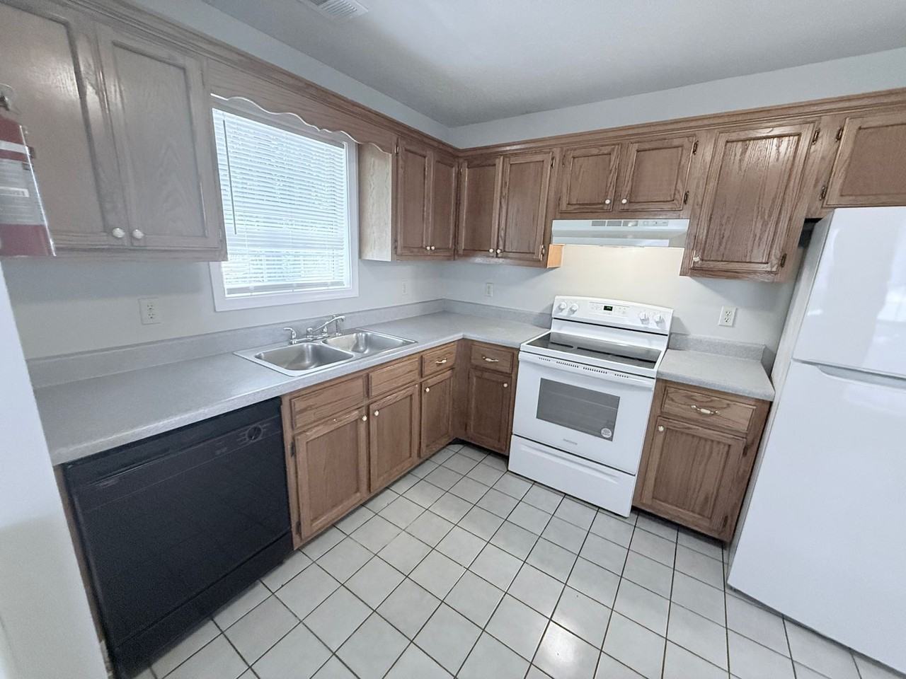 Misty Meadows - Photo 2 of 23