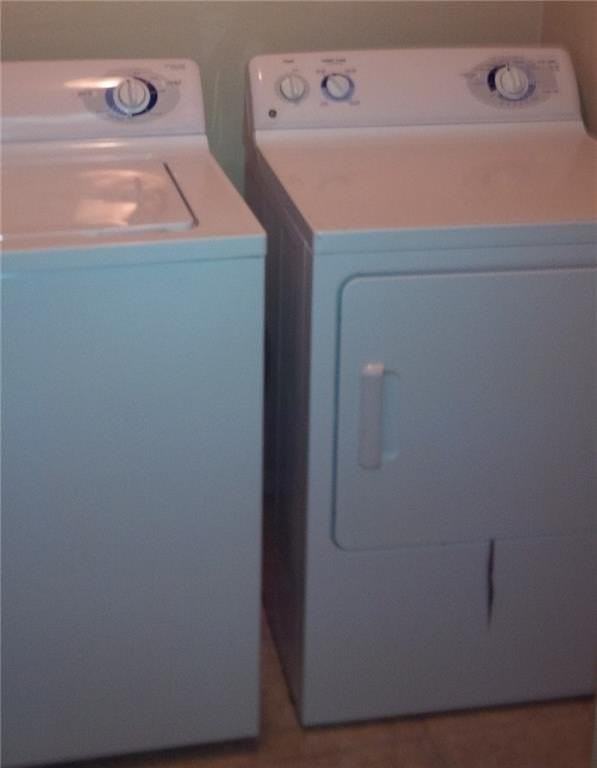 851 W Piedmont Pl #1 - Photo 5 of 10