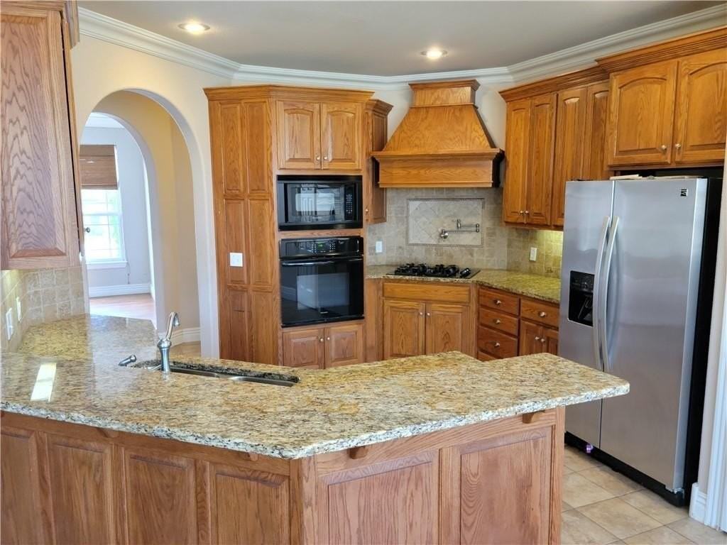 2023 N Freedom Pl - Photo 3 of 18