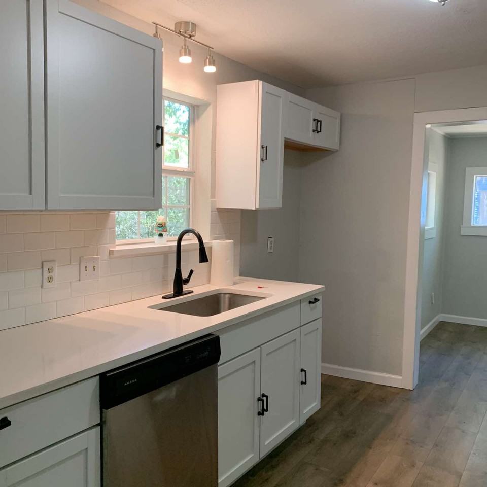 505 E Heron St #1 - Photo 4 of 19