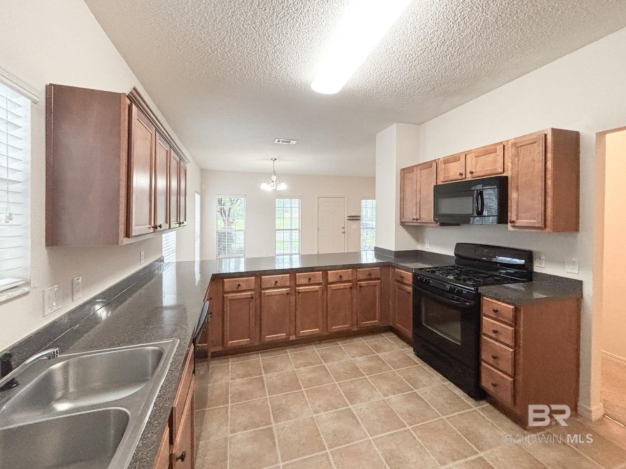 12953 Churchill Dr #A - Photo 7 of 19