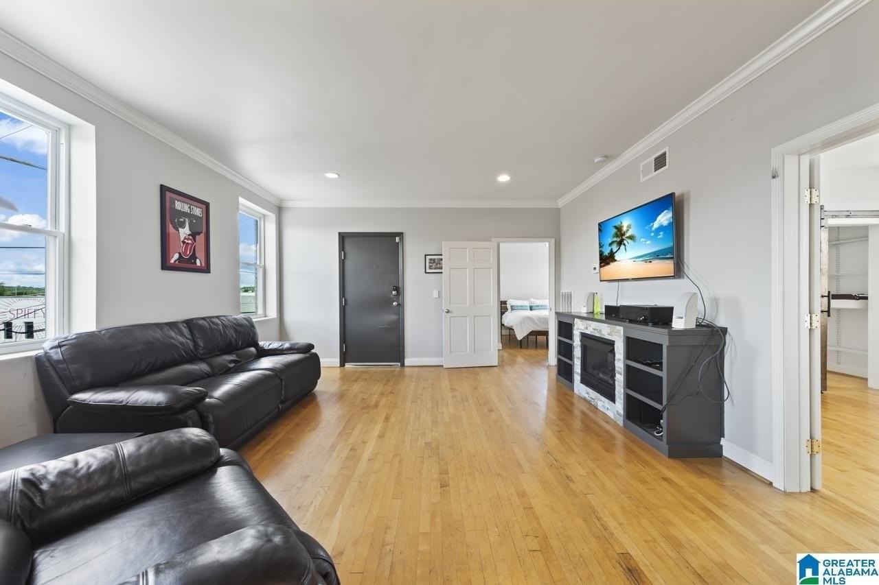 1305 2nd Ave N #201 - Photo 7 of 34