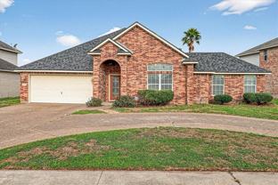 6325 Oso Pkwy - Photo 1 of 1