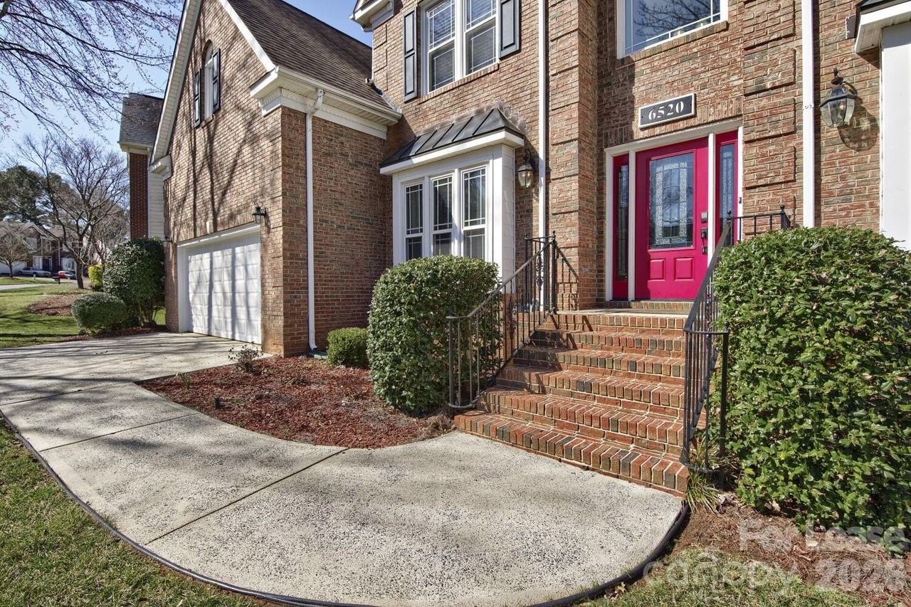 6520 Red Maple Dr - Photo 2 of 38