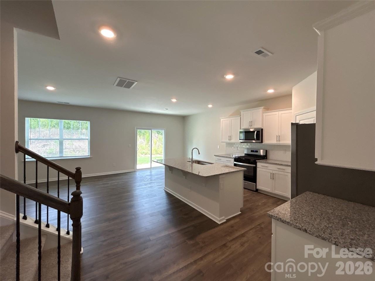 1920 Vanderlyn St - Photo 4 of 24