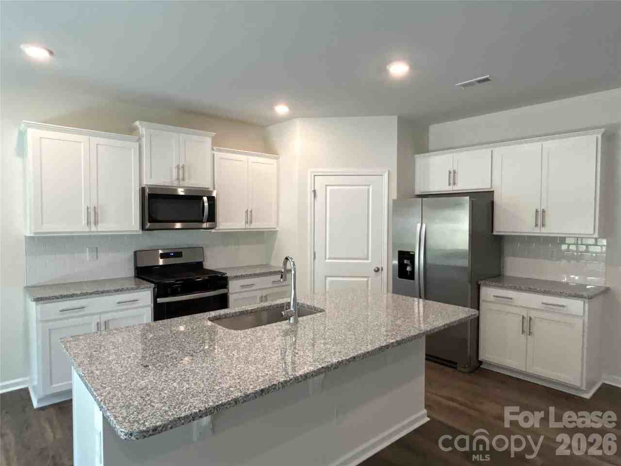 1920 Vanderlyn St - Photo 5 of 24