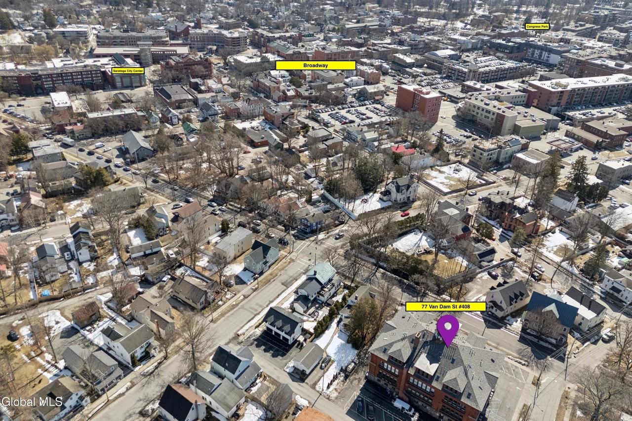 77 Van Dam St Apt 408 - Photo 2 of 14