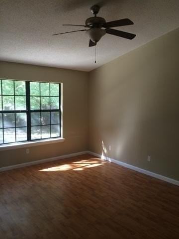 616 Avenue De La Dauphine - Photo 4 of 20