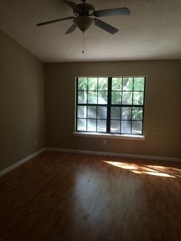 616 Avenue De La Dauphine - Photo 7 of 20