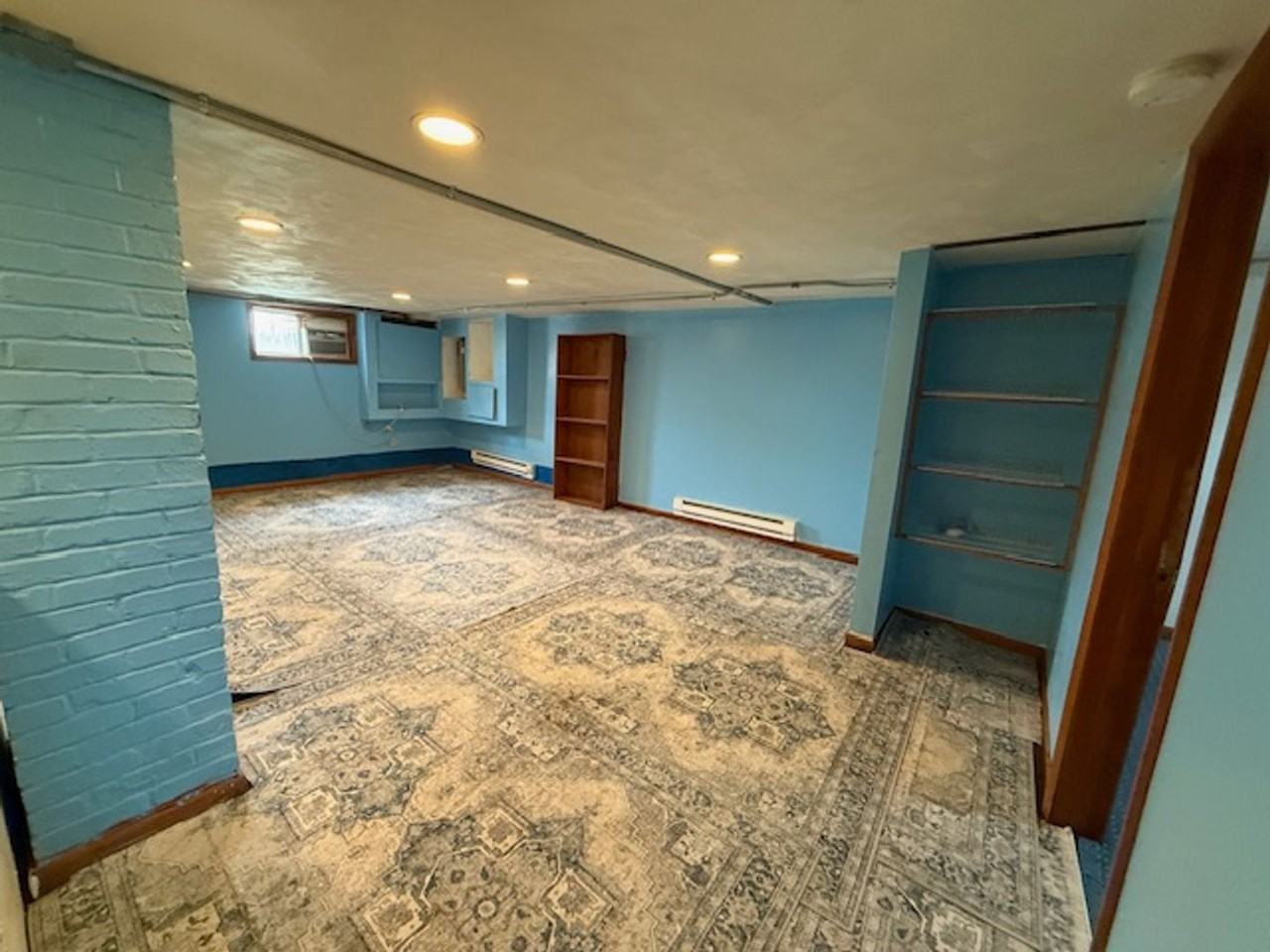 1530 Spruce St - Photo 4 of 10