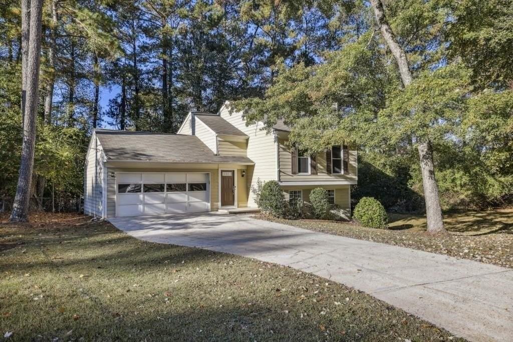 10145 Rillridge Ct - Photo 2 of 26