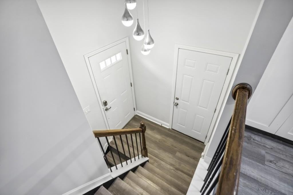 10145 Rillridge Ct - Photo 3 of 26