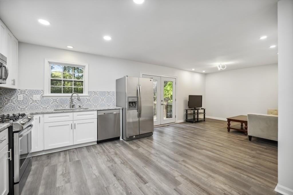 10145 Rillridge Ct - Photo 5 of 26