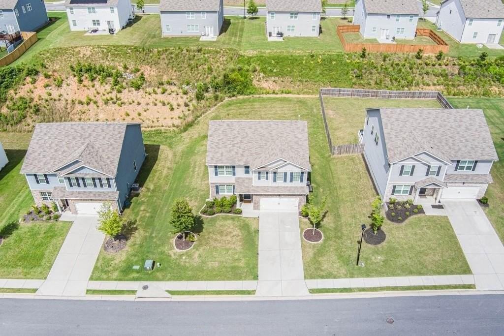 7814 Messina Ct - Photo 7 of 42