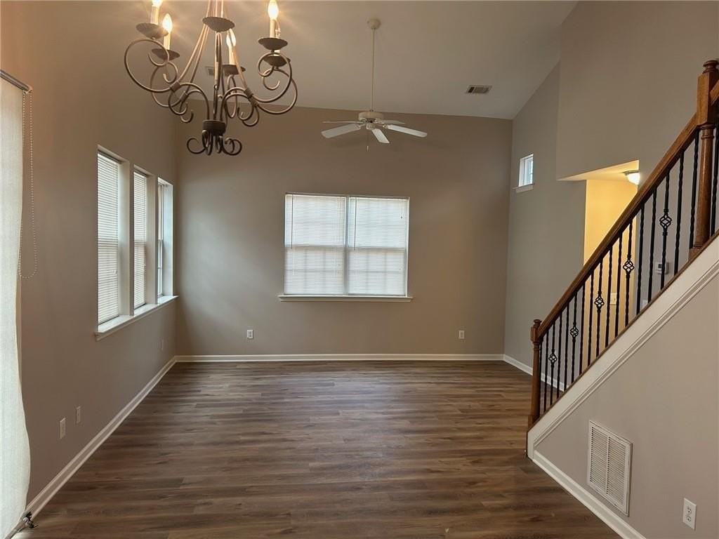 416 Chatooga Ln - Photo 4 of 12