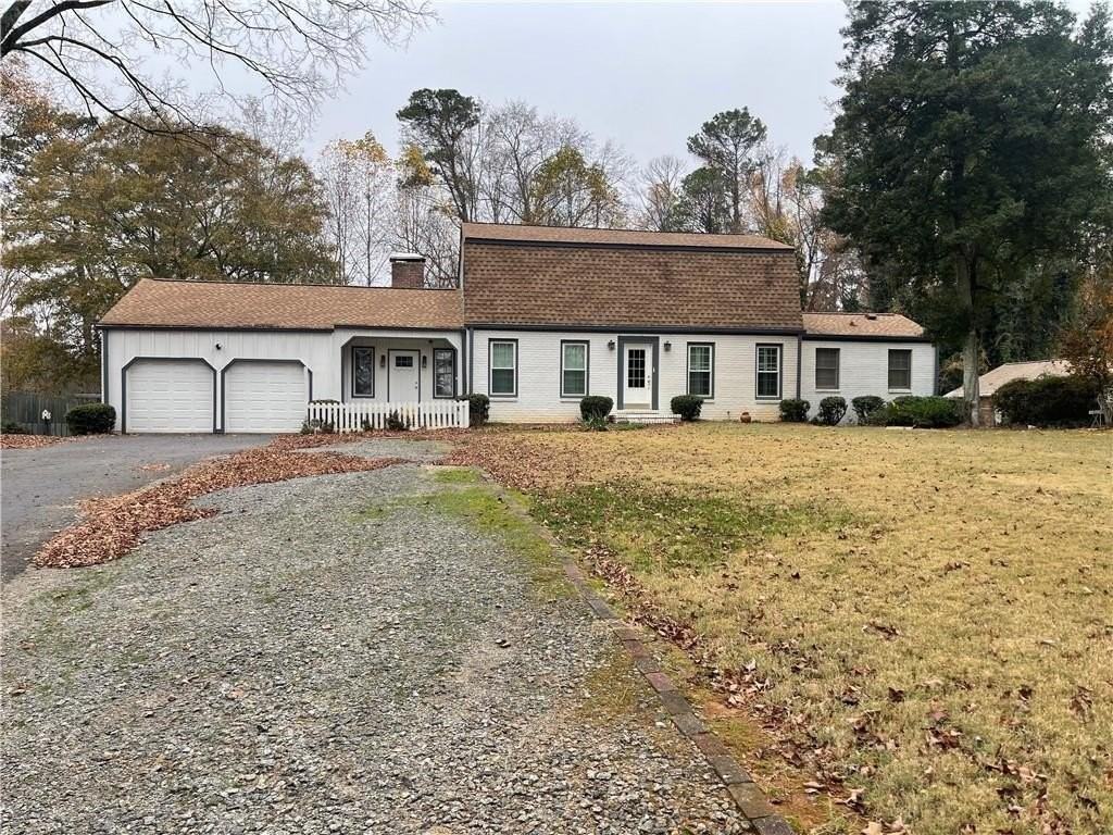 119 Woodlawn Dr Ne - Photo 2 of 45