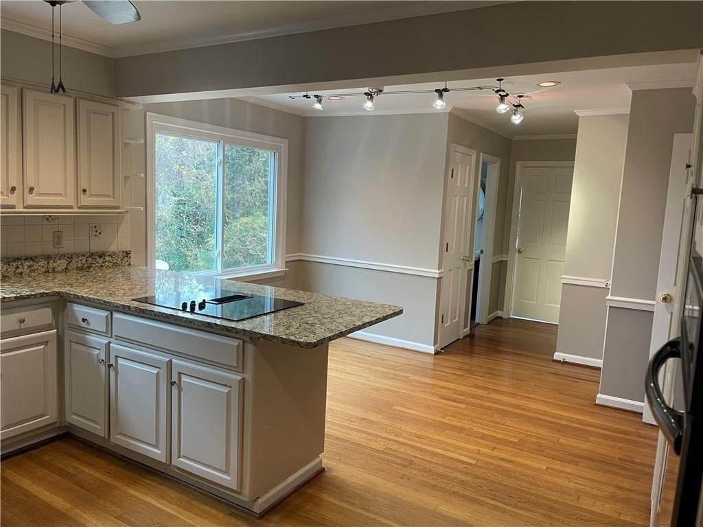 119 Woodlawn Dr Ne - Photo 4 of 45