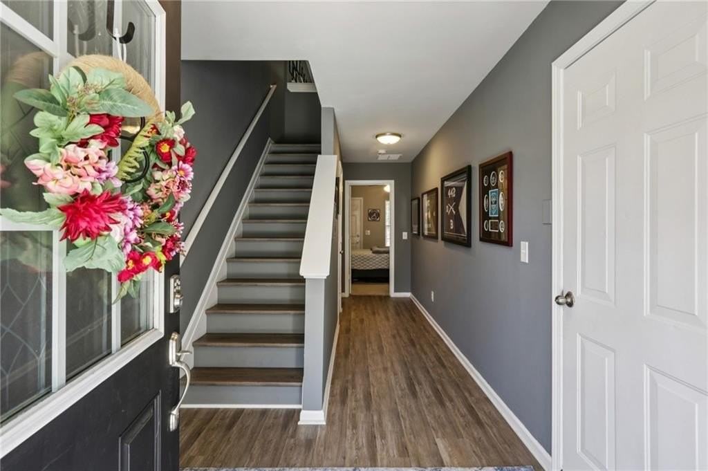 2495 Ivey Crest Cir - Photo 4 of 30