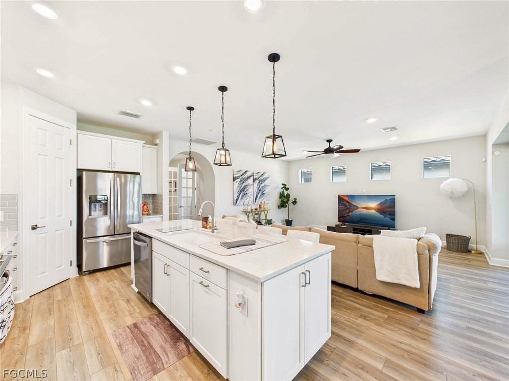 19563 Utopia Ln - Photo 5 of 27