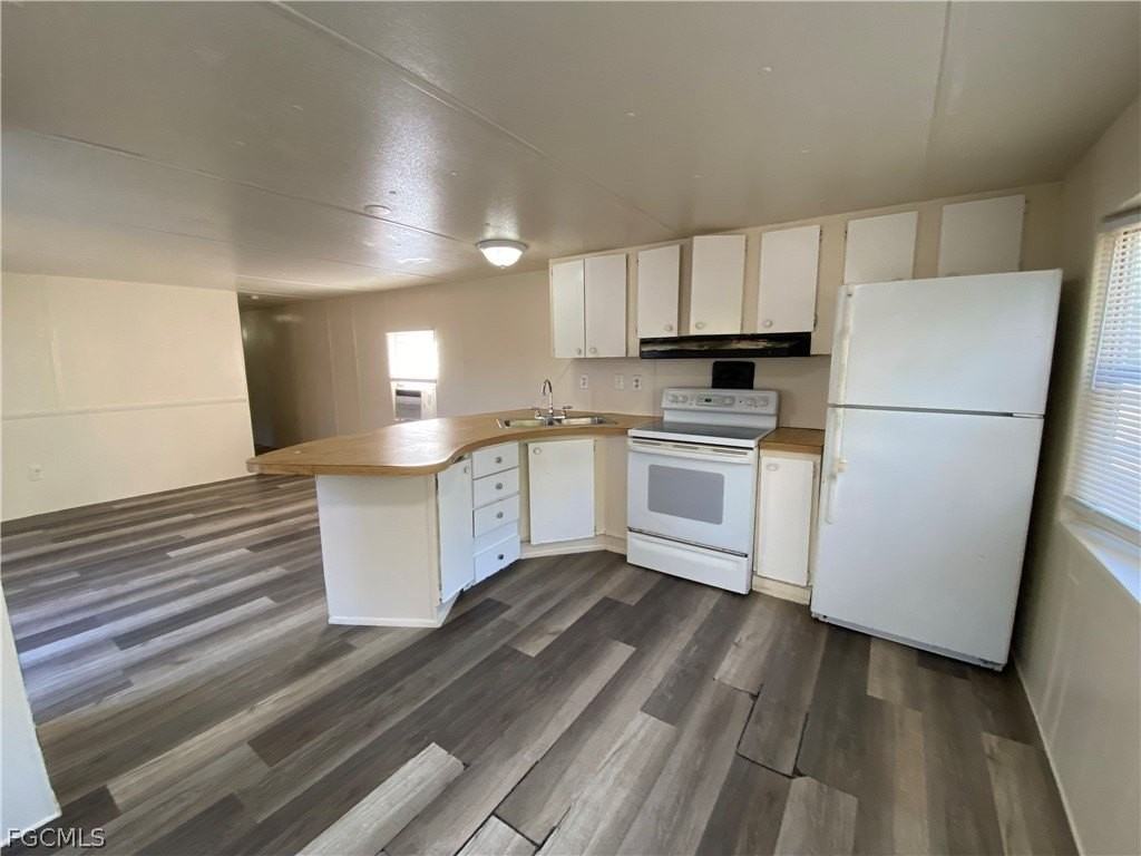 7535 Mcdaniel Dr - Photo 6 of 15