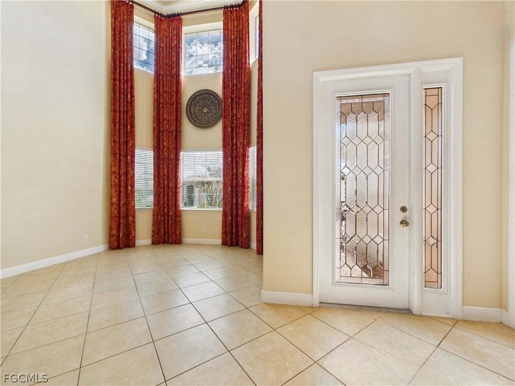 19721 Tesoro Way - Photo 2 of 35